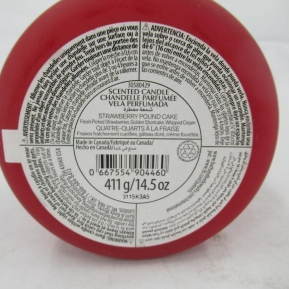 White Barn 3-Wick Candle w/Essential Oils - 14.5 oz - Strawberry Pound Cake - Picture 3 of 3